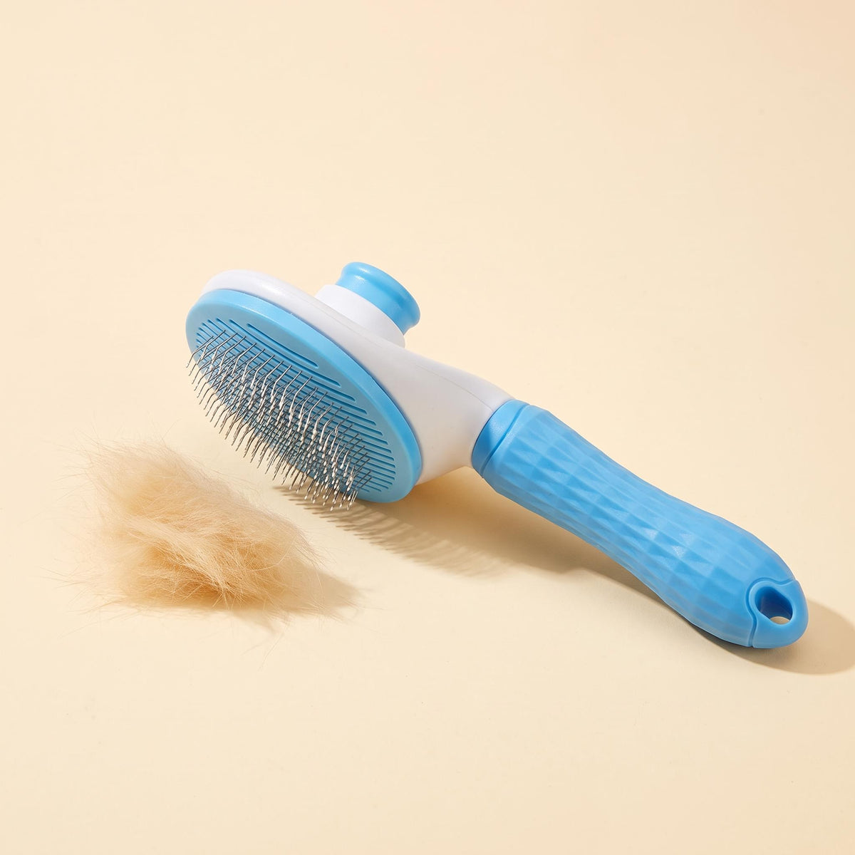 Self-cleaning dog brush – Blue
